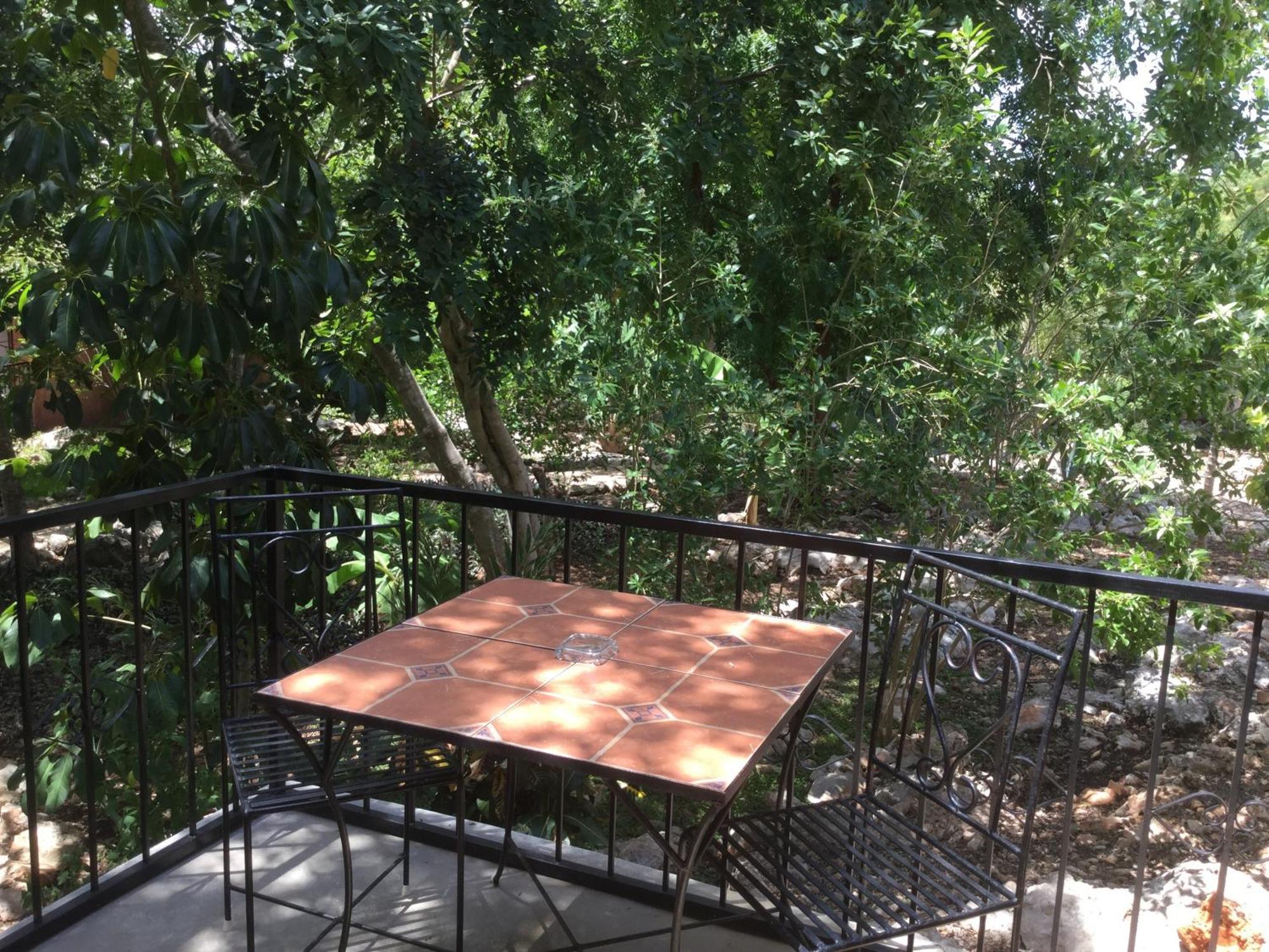The Pickled Onion B&B And Restaurant Uxmal Santa Elena Rum bild